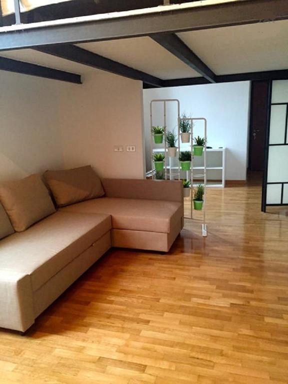 V12 Design Apartments Milano Værelse billede
